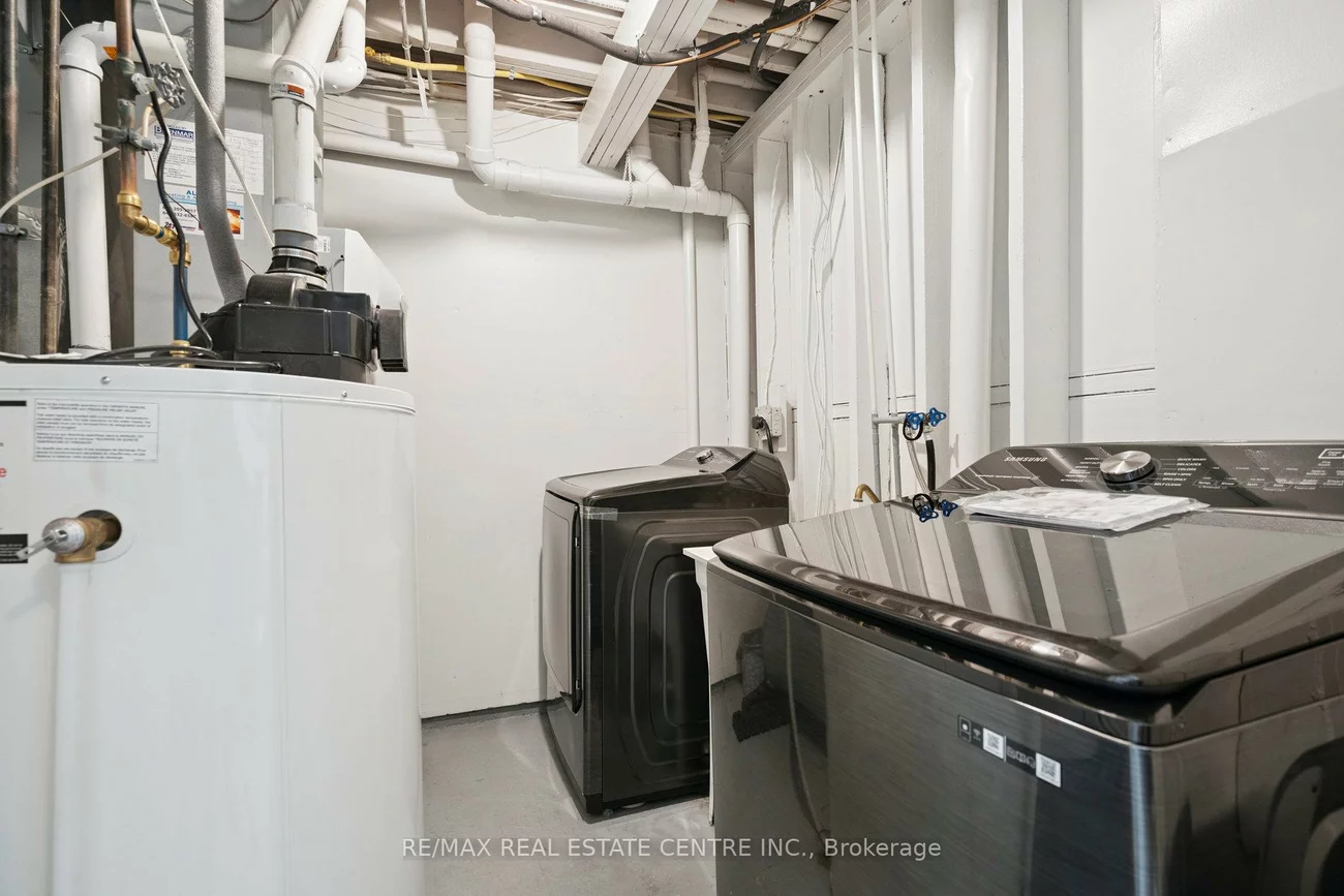 4950, Albina, Hurontario, Mississauga