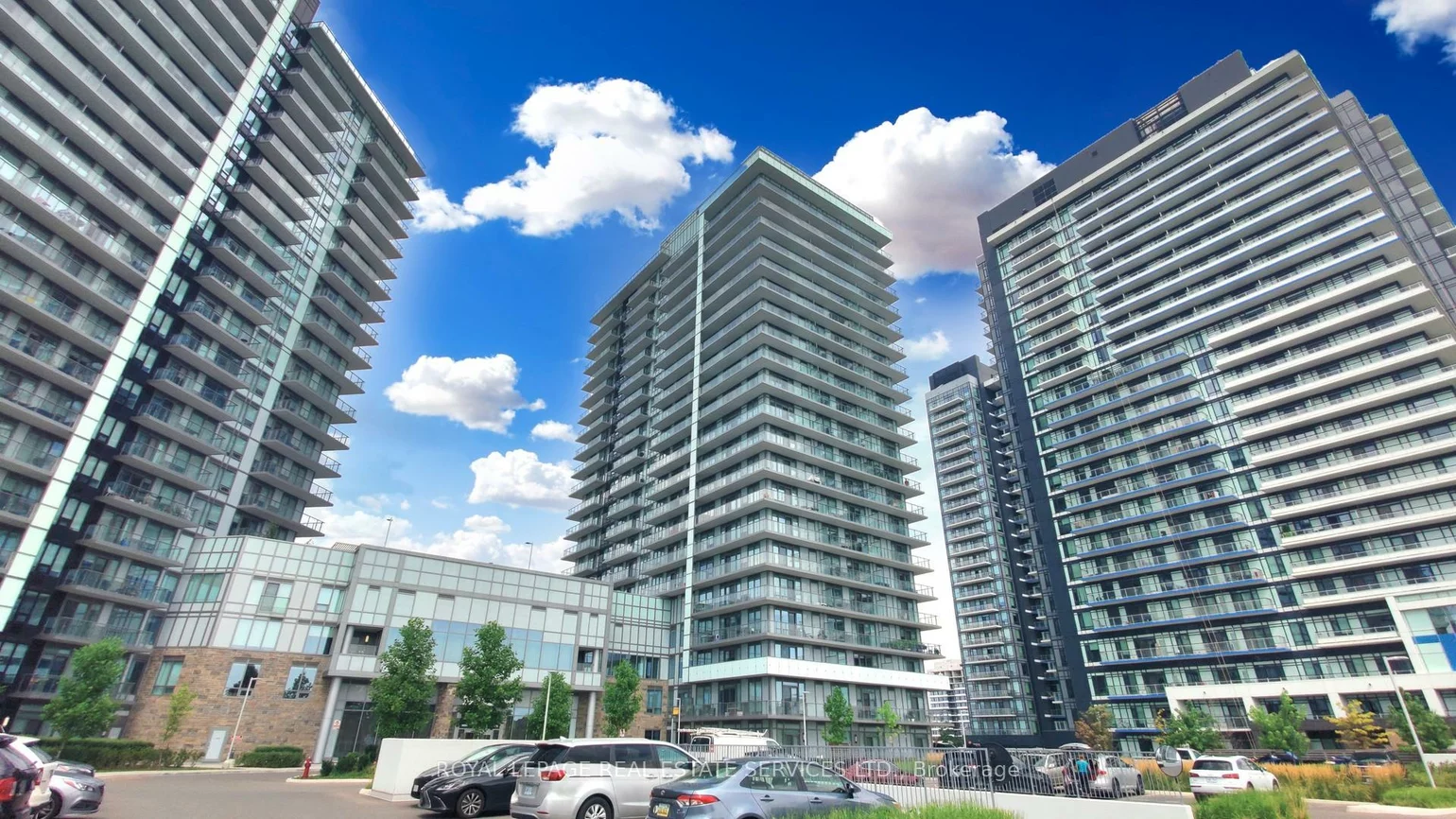 4675, Metcalfe, Central Erin Mills, Mississauga