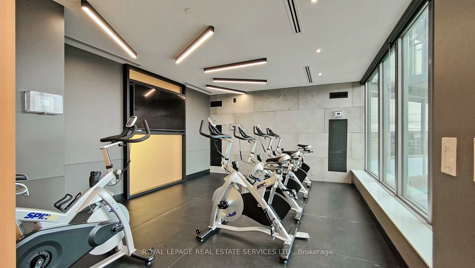 4675, Metcalfe, Central Erin Mills, Mississauga