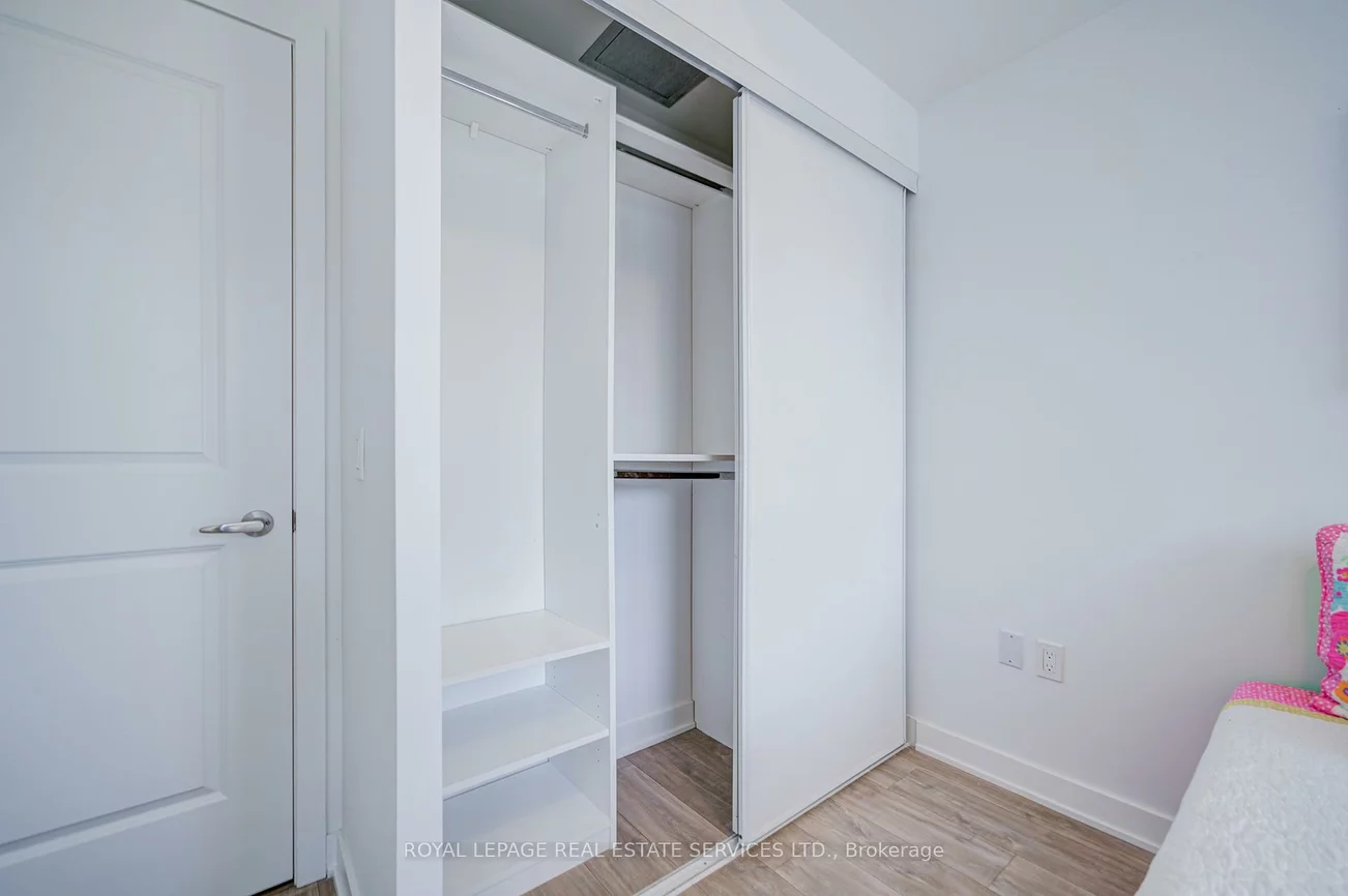4675, Metcalfe, Central Erin Mills, Mississauga