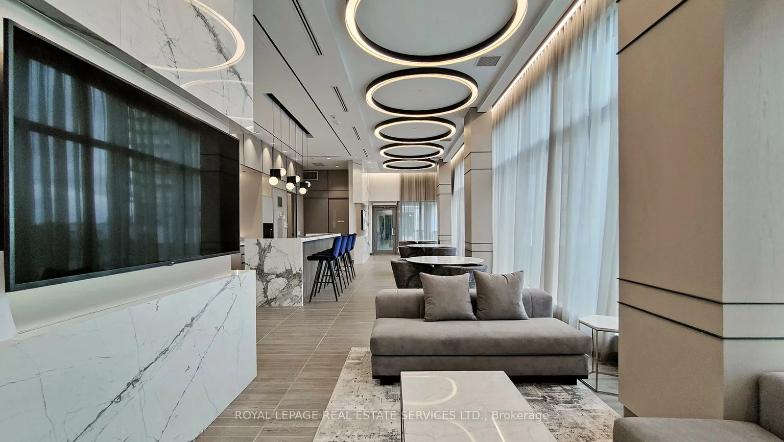 4675, Metcalfe, Central Erin Mills, Mississauga