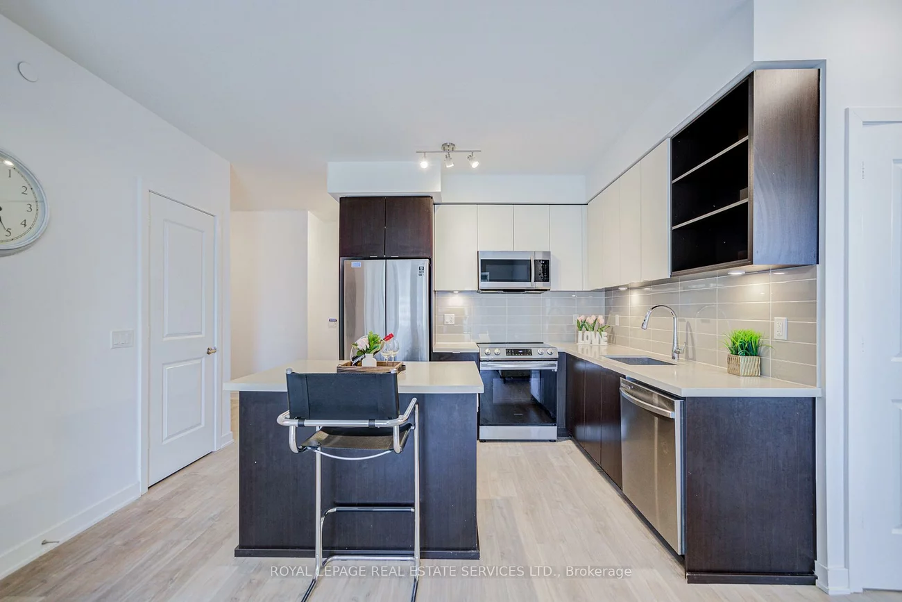 4675, Metcalfe, Central Erin Mills, Mississauga