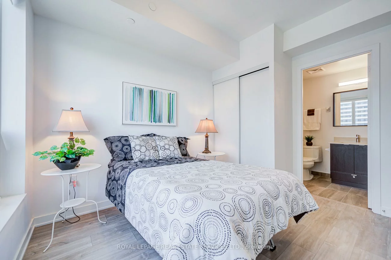 4675, Metcalfe, Central Erin Mills, Mississauga