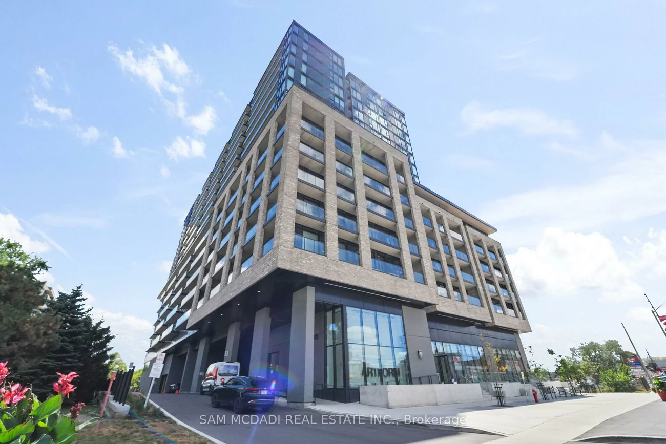 86, Dundas, Cooksville, Mississauga