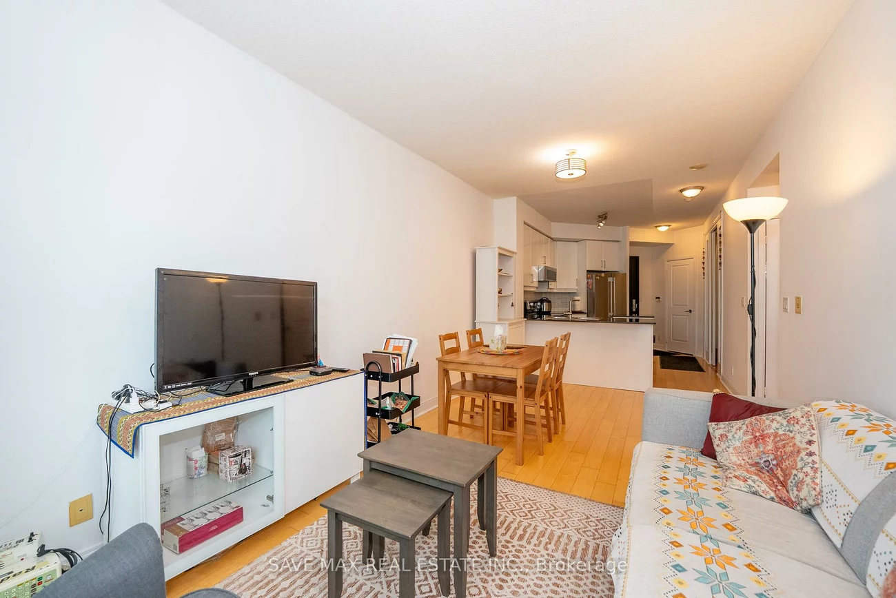 90, Absolute, City Centre, Mississauga