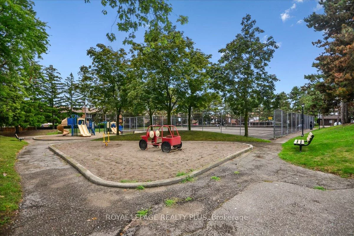 1951, Rathburn, Rathwood, Mississauga