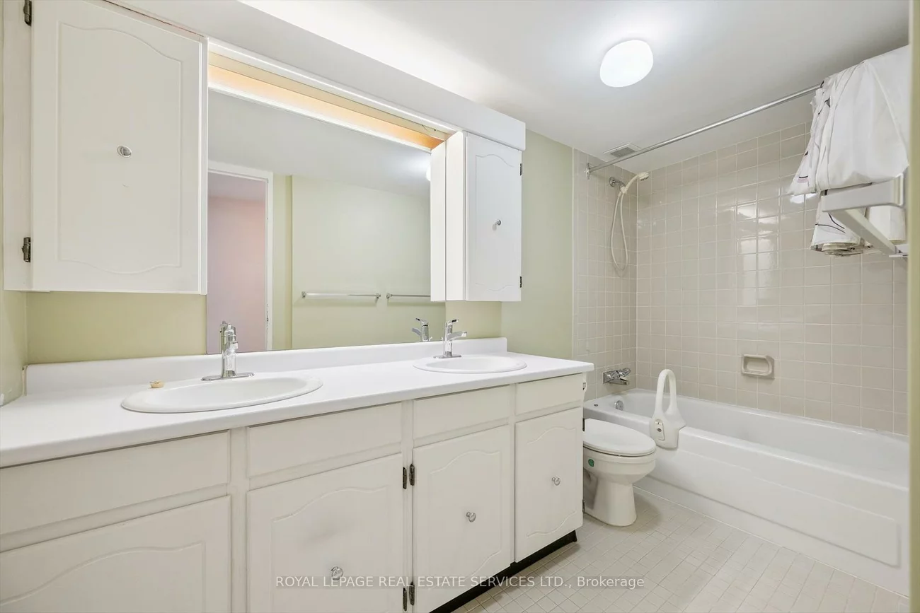 1400, Dixie, Lakeview, Mississauga