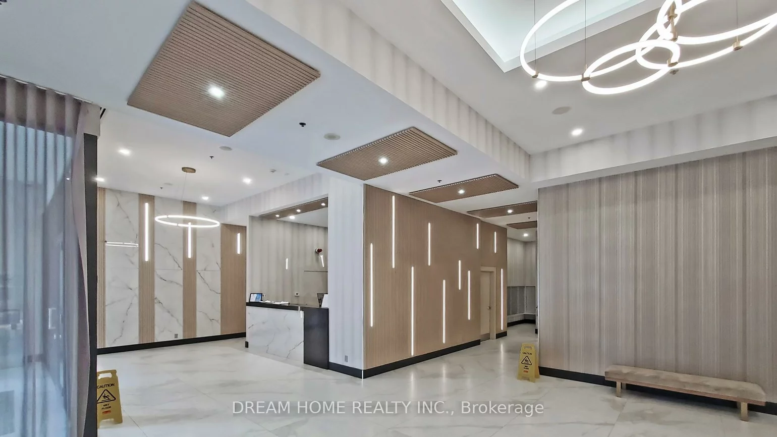 4070, Confederation, City Centre, Mississauga