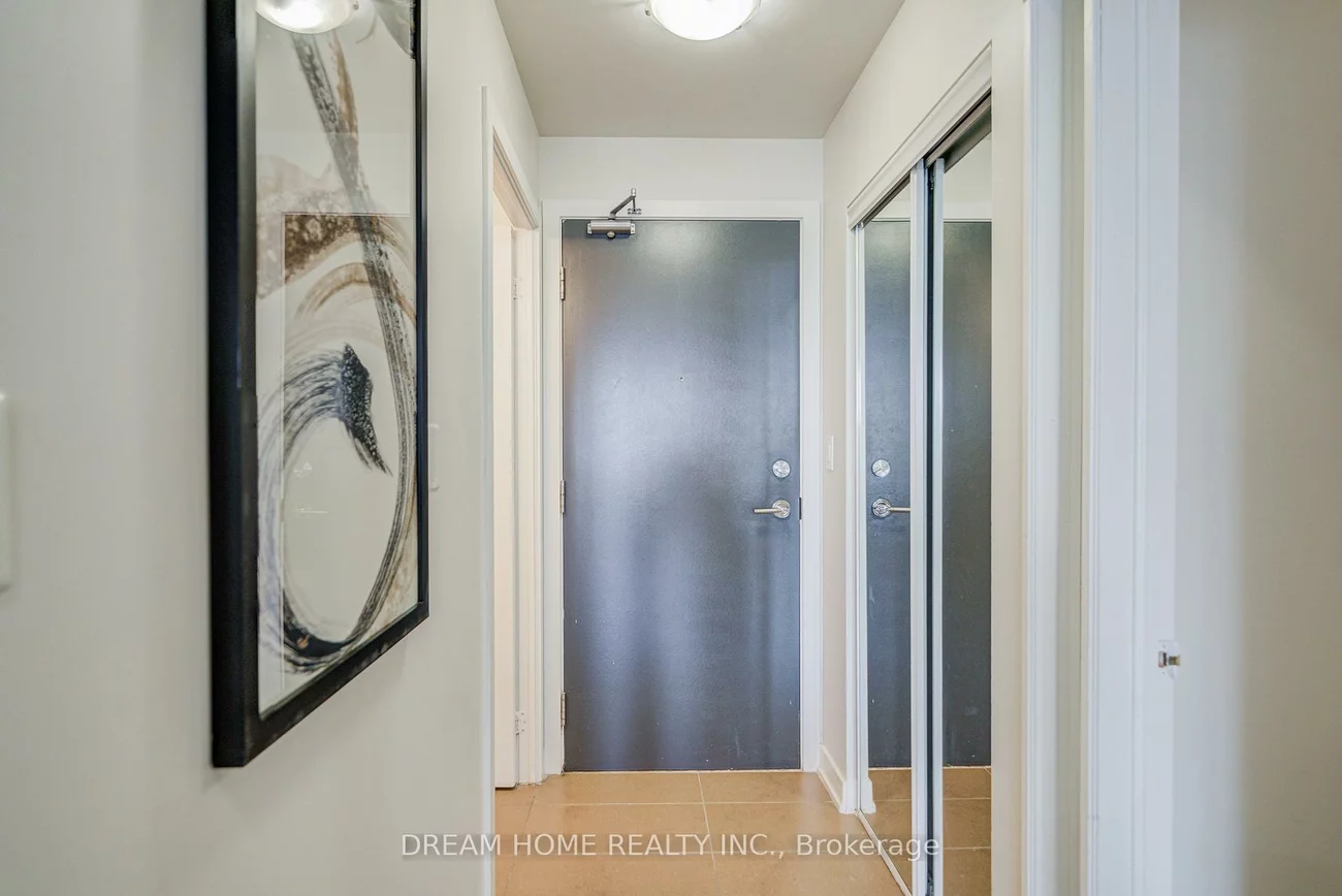 4070, Confederation, City Centre, Mississauga
