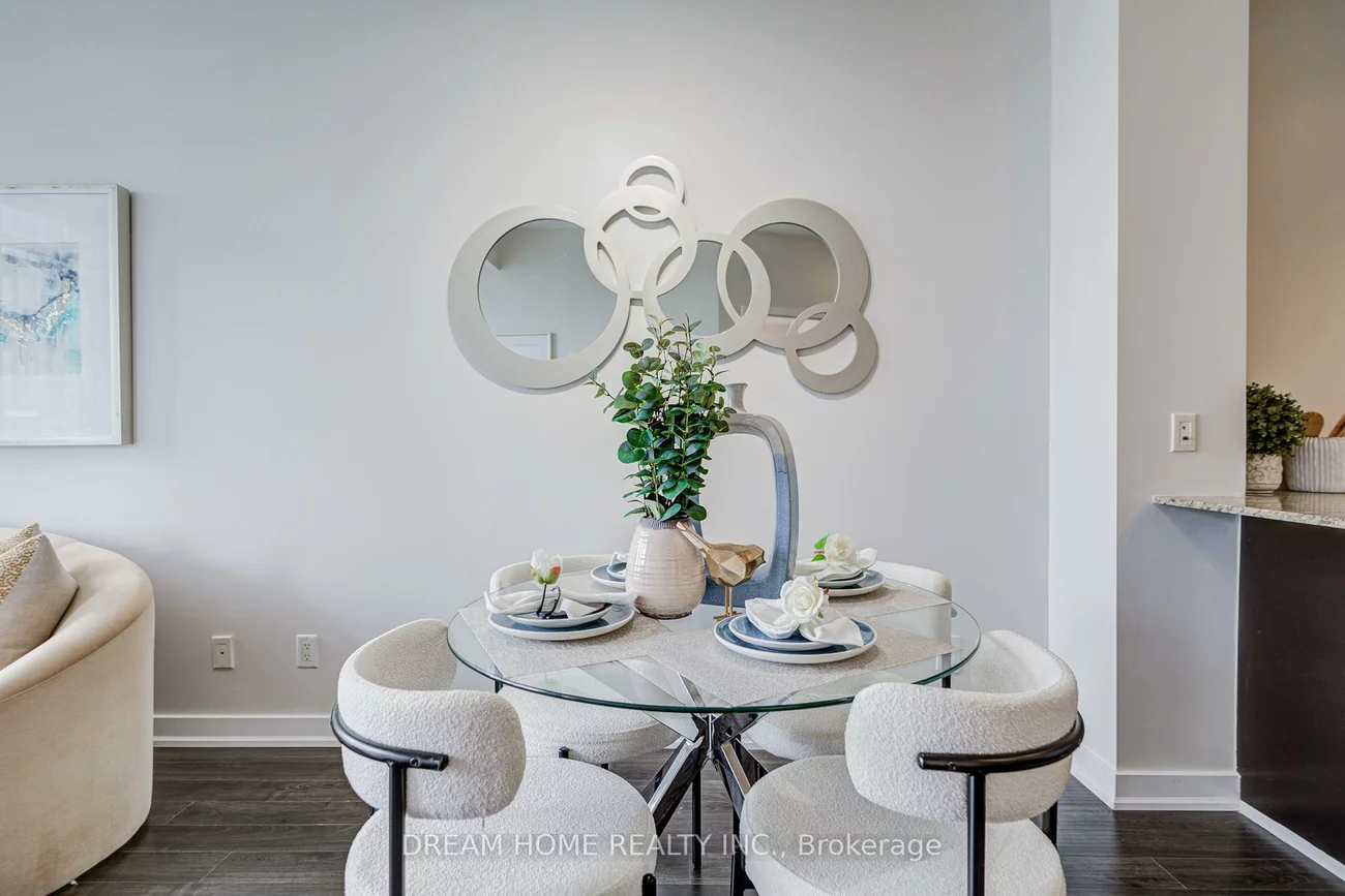 4070, Confederation, City Centre, Mississauga