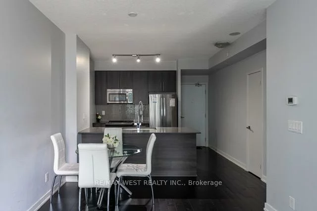 4011, Brickstone, City Centre, Mississauga