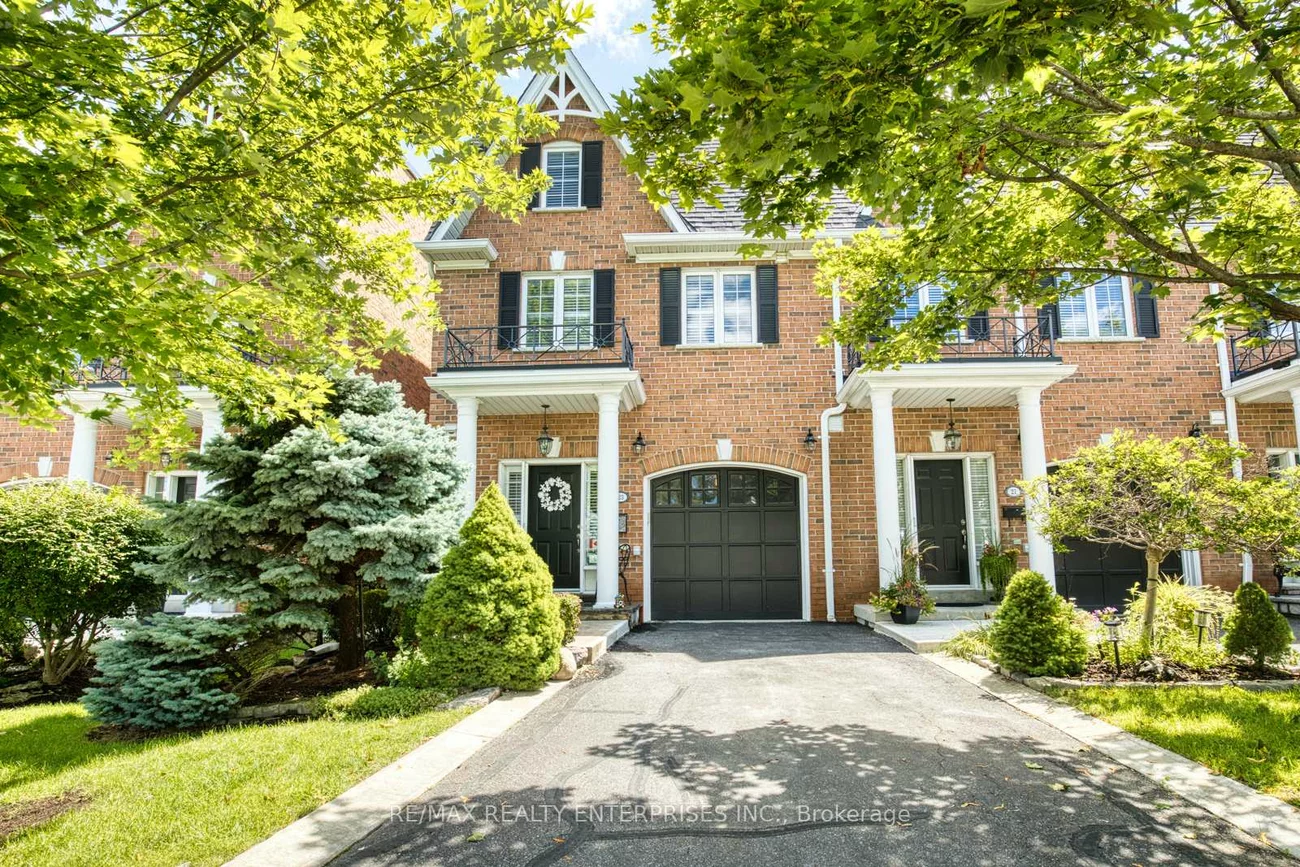 23, Ellen, Streetsville, Mississauga