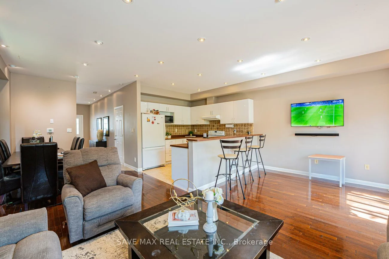2270, Britannia, Streetsville, Mississauga
