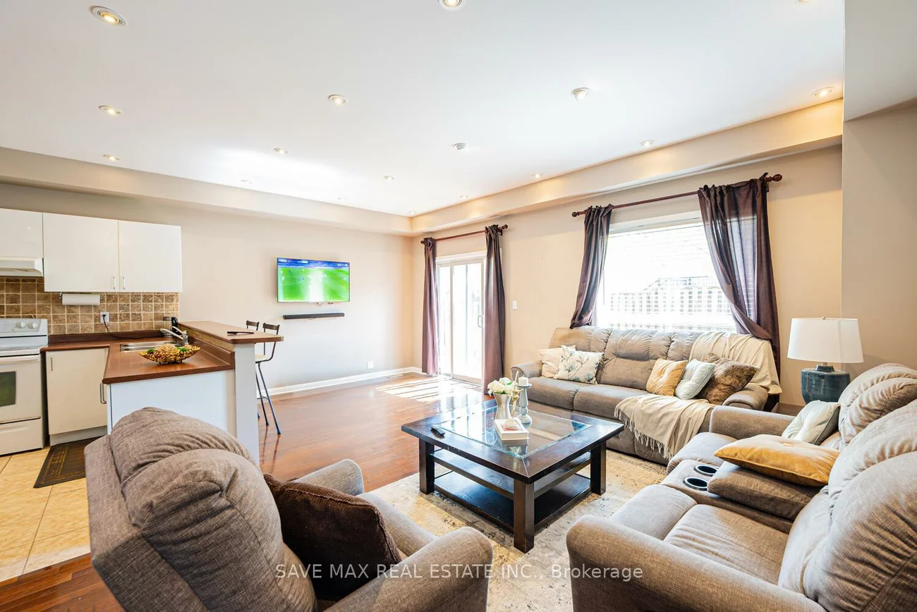 2270, Britannia, Streetsville, Mississauga