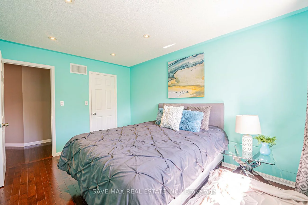 2270, Britannia, Streetsville, Mississauga