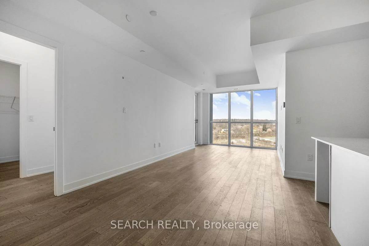 1063, Douglas McCurdy, Lakeview, Mississauga