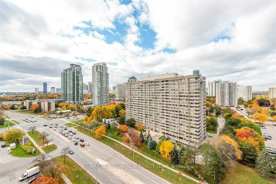20, Mississauga Valley, Mississauga Valleys, Mississauga