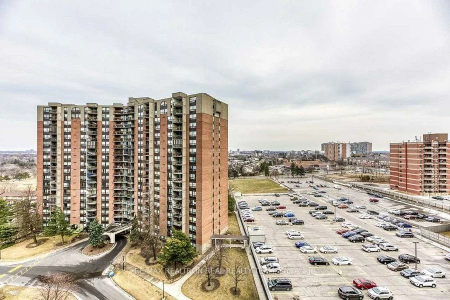 20, Mississauga Valley, Mississauga Valleys, Mississauga