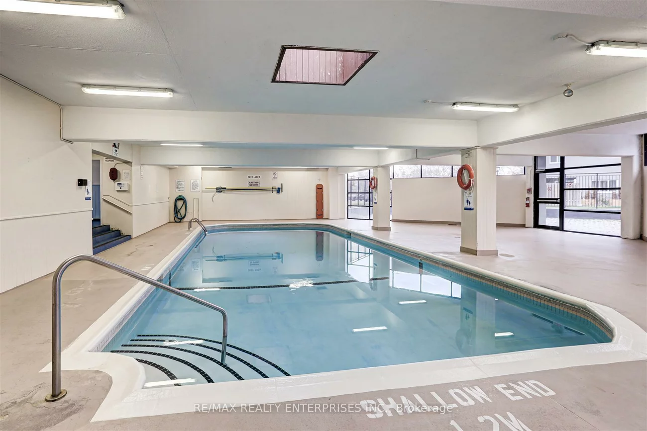 2001, Bonnymede, Clarkson, Mississauga