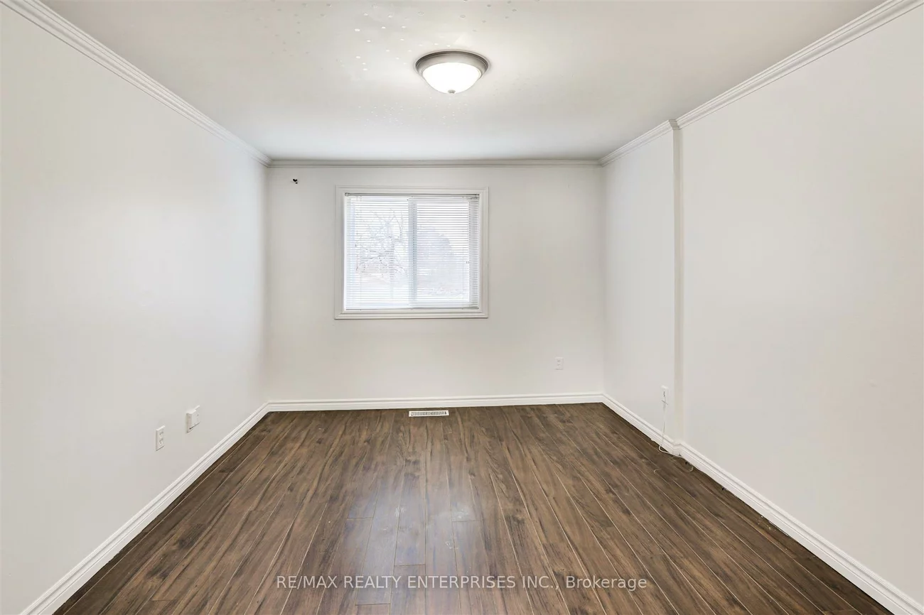 2001, Bonnymede, Clarkson, Mississauga