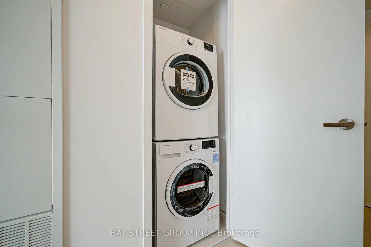 3900, Confederation, City Centre, Mississauga