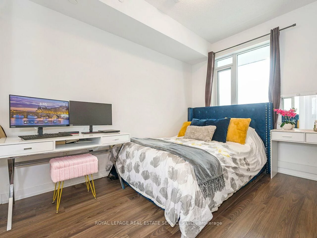 2560, Eglinton, Central Erin Mills, Mississauga