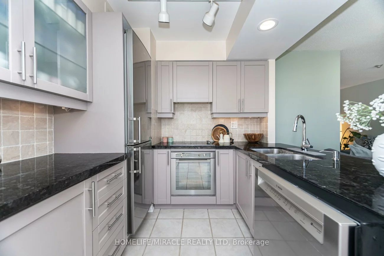 50, eglinton, Hurontario, Mississauga