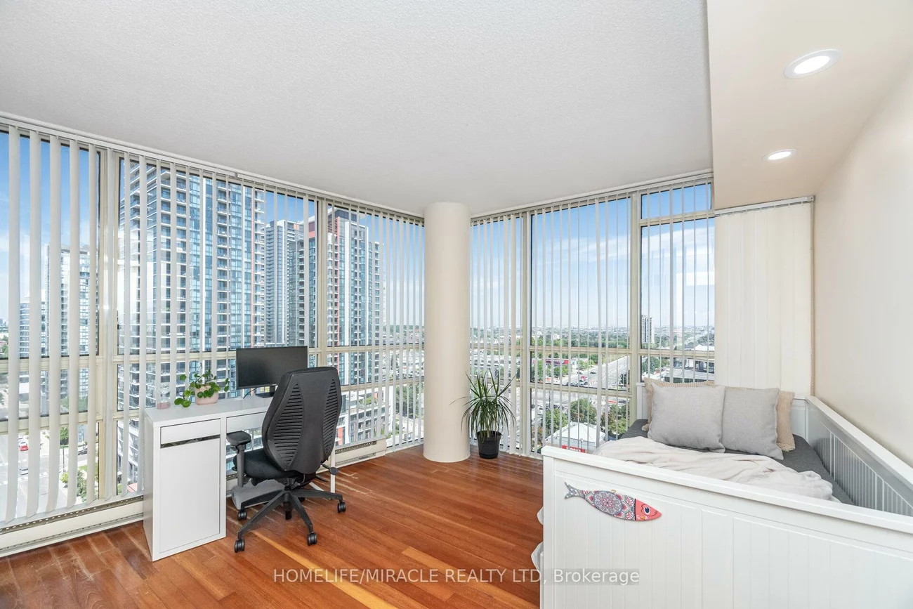 50, eglinton, Hurontario, Mississauga
