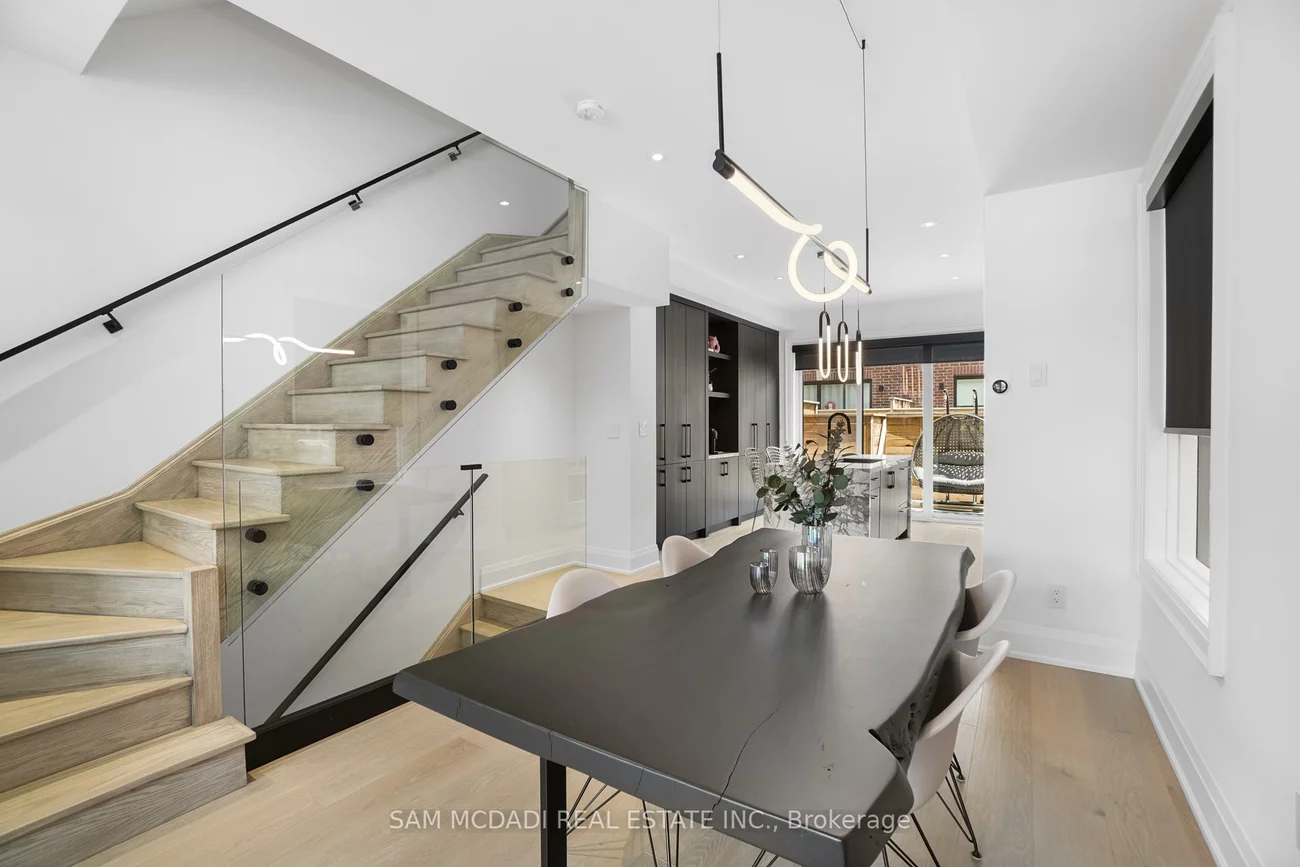 10, Lunar, Streetsville, Mississauga