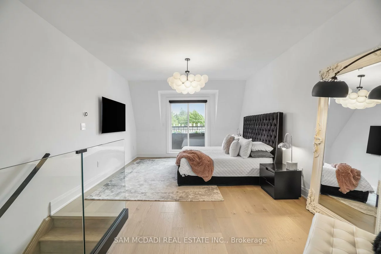 10, Lunar, Streetsville, Mississauga