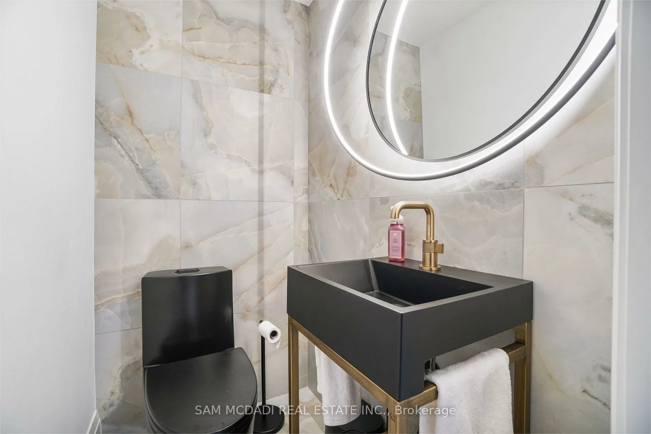 10, Lunar, Streetsville, Mississauga