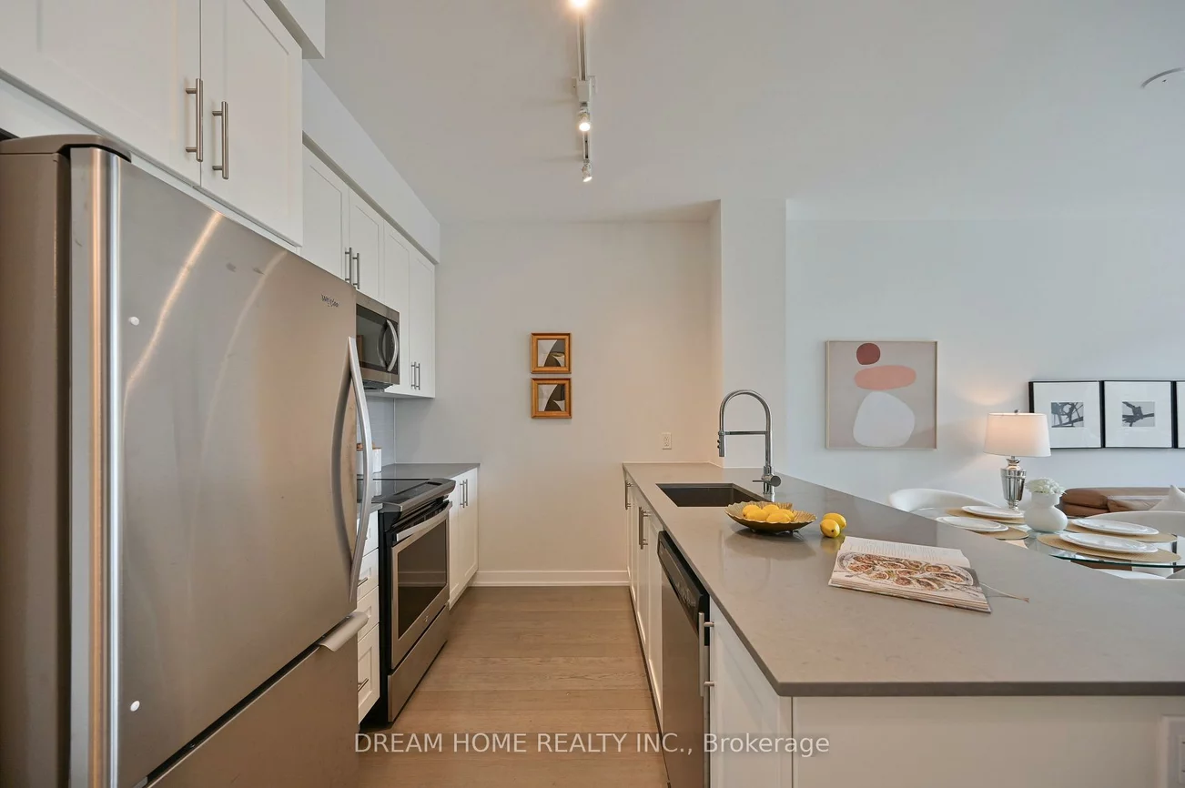 4055, Parkside village, City Centre, Mississauga