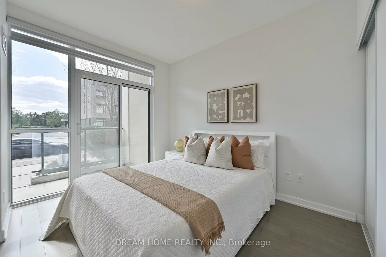 4055, Parkside village, City Centre, Mississauga