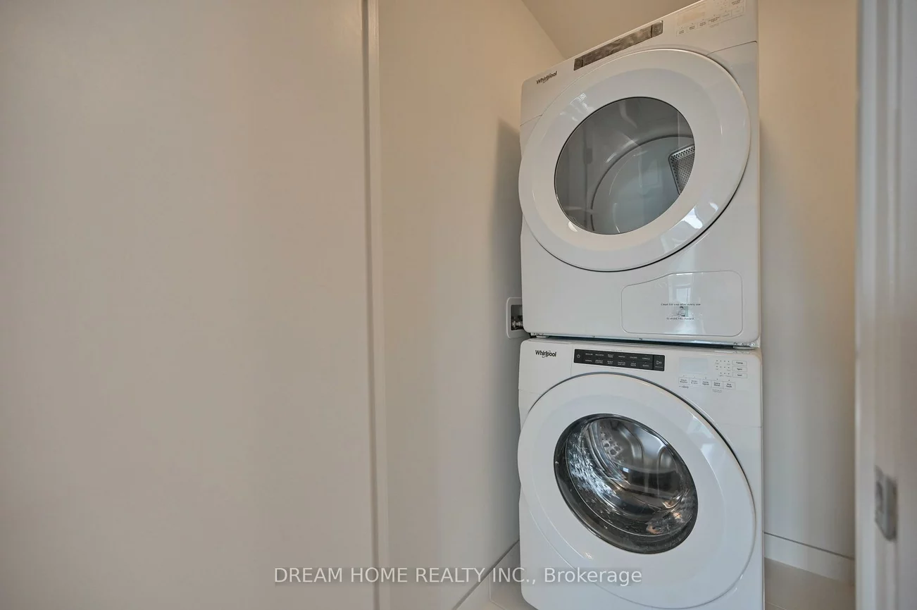 4055, Parkside village, City Centre, Mississauga