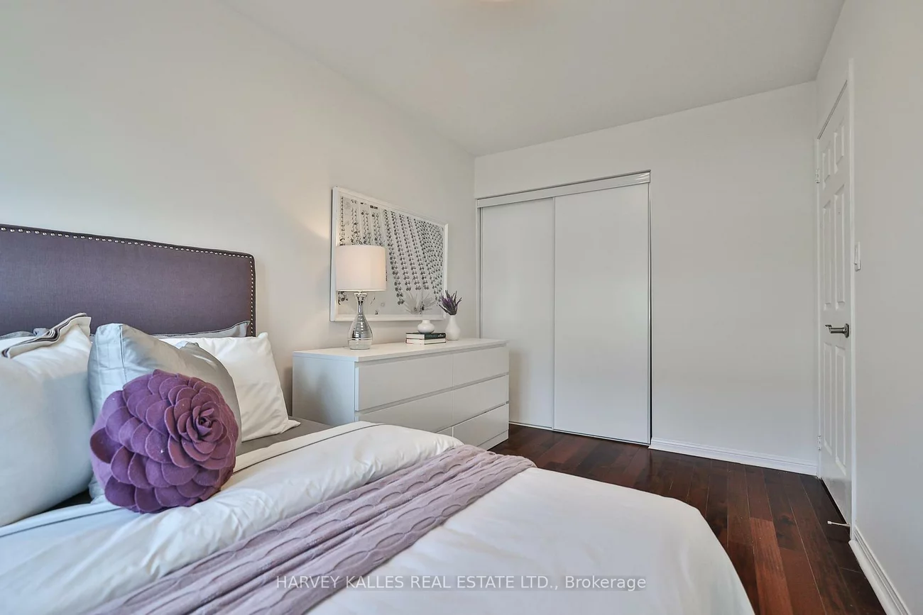 5980, Whitehorn, East Credit, Mississauga