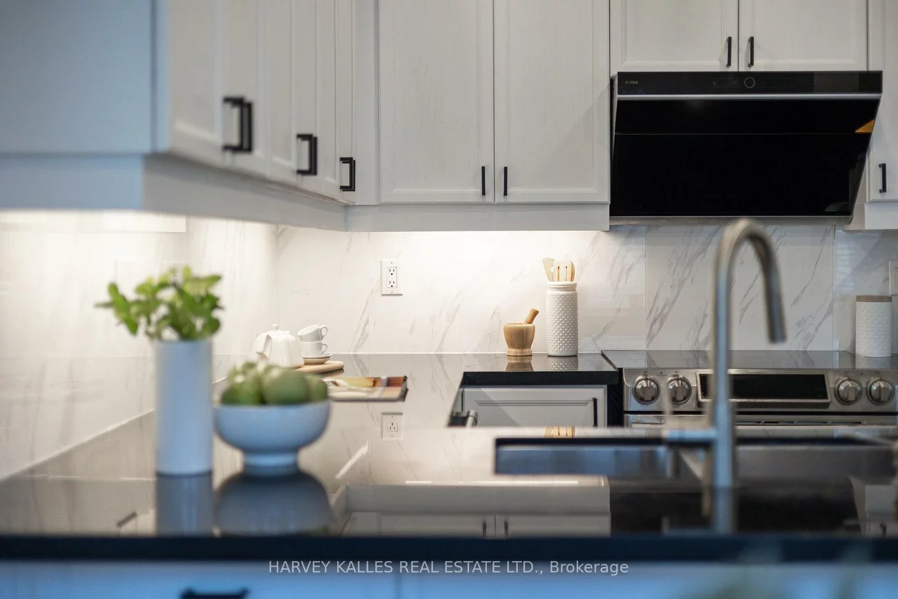 5980, Whitehorn, East Credit, Mississauga