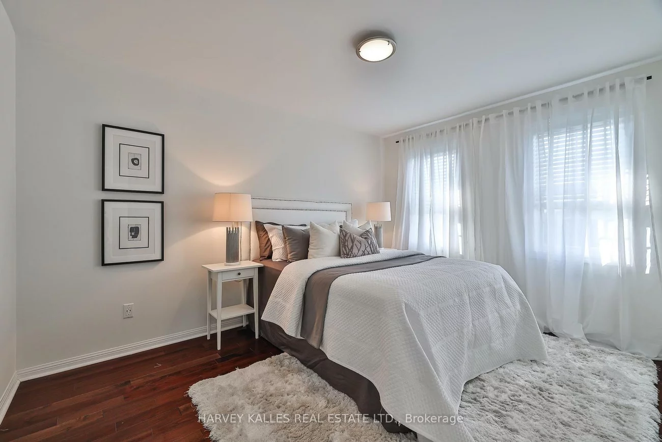 5980, Whitehorn, East Credit, Mississauga