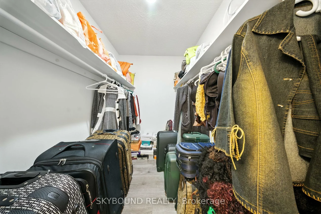 355, Rathburn, Rathwood, Mississauga