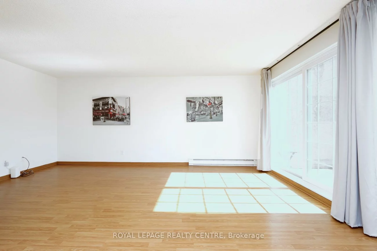 1055, Dundas, Applewood, Mississauga