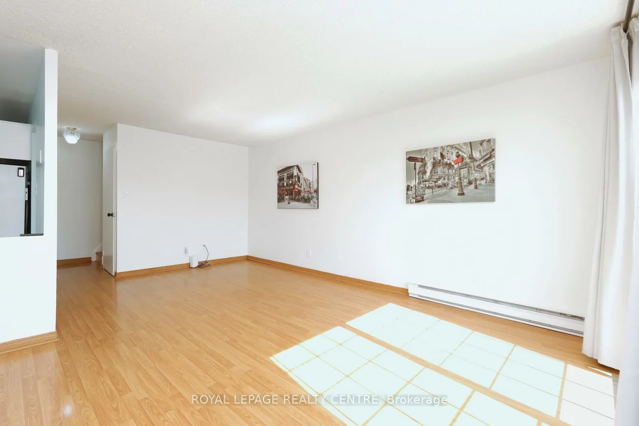 1055, Dundas, Applewood, Mississauga