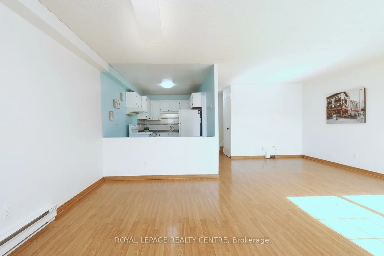 1055, Dundas, Applewood, Mississauga