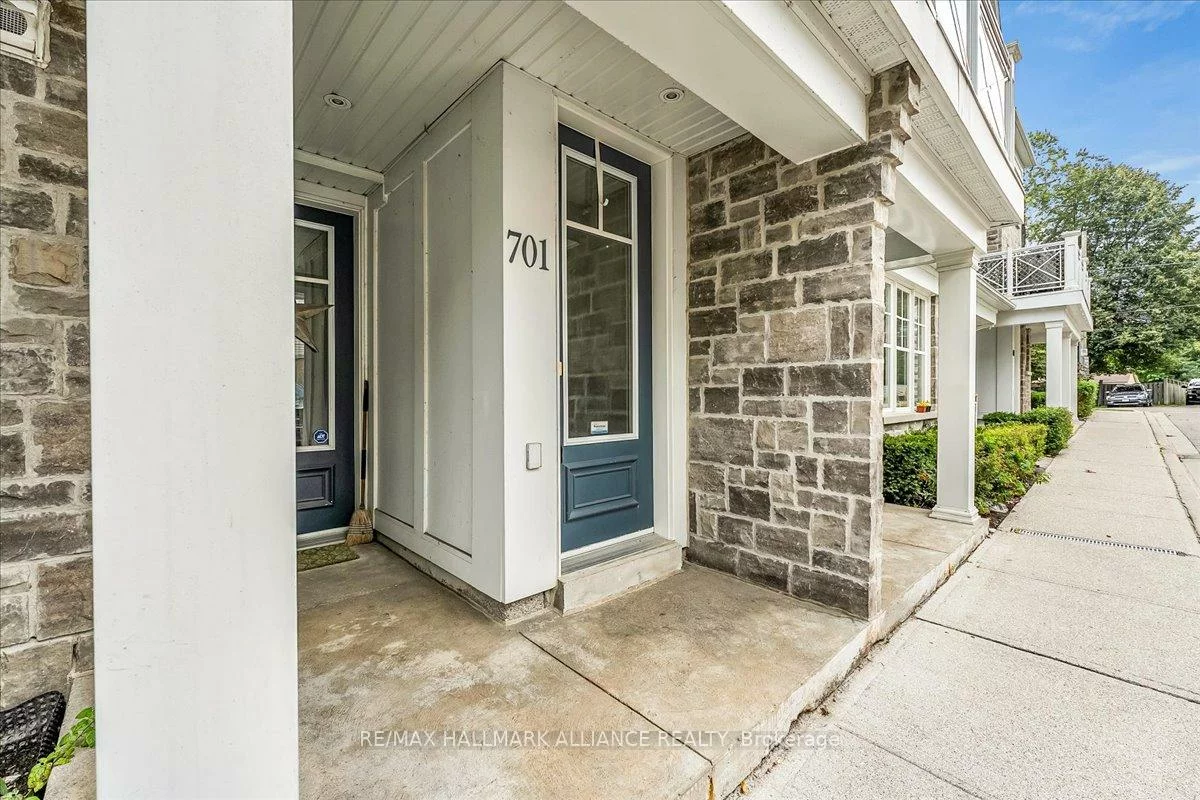 1011, Deta, Lakeview, Mississauga