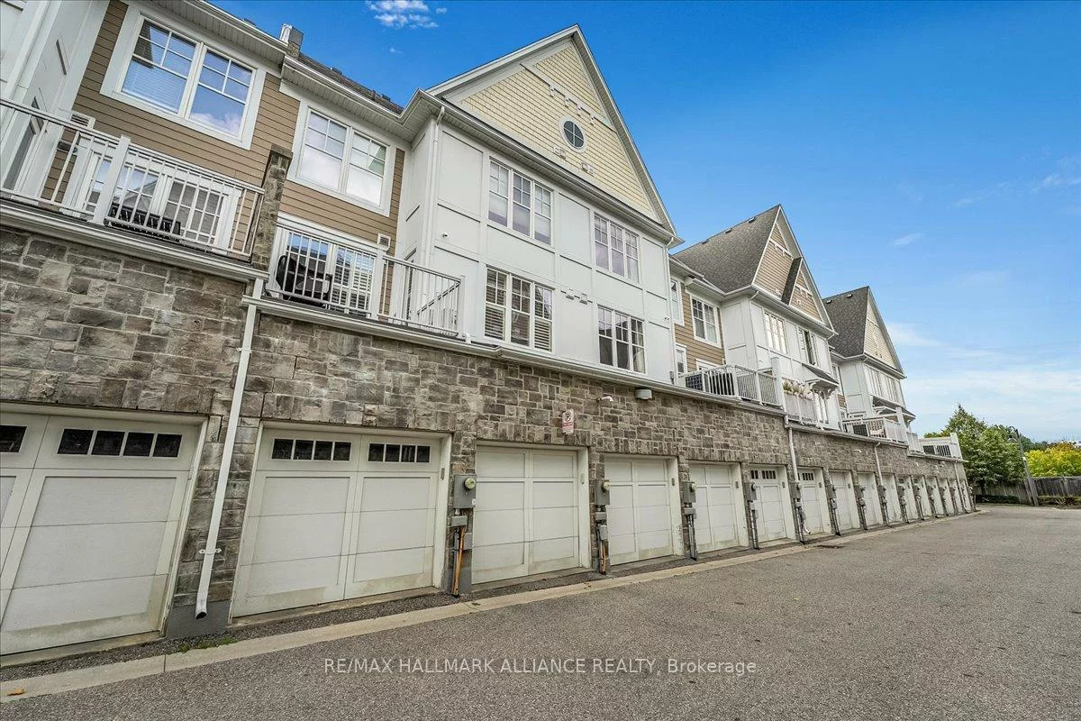 1011, Deta, Lakeview, Mississauga