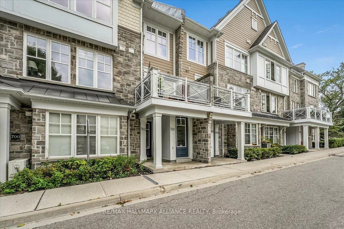 1011, Deta, Lakeview, Mississauga