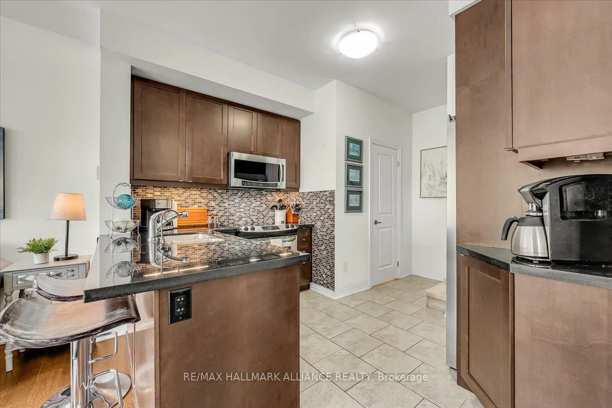 1011, Deta, Lakeview, Mississauga