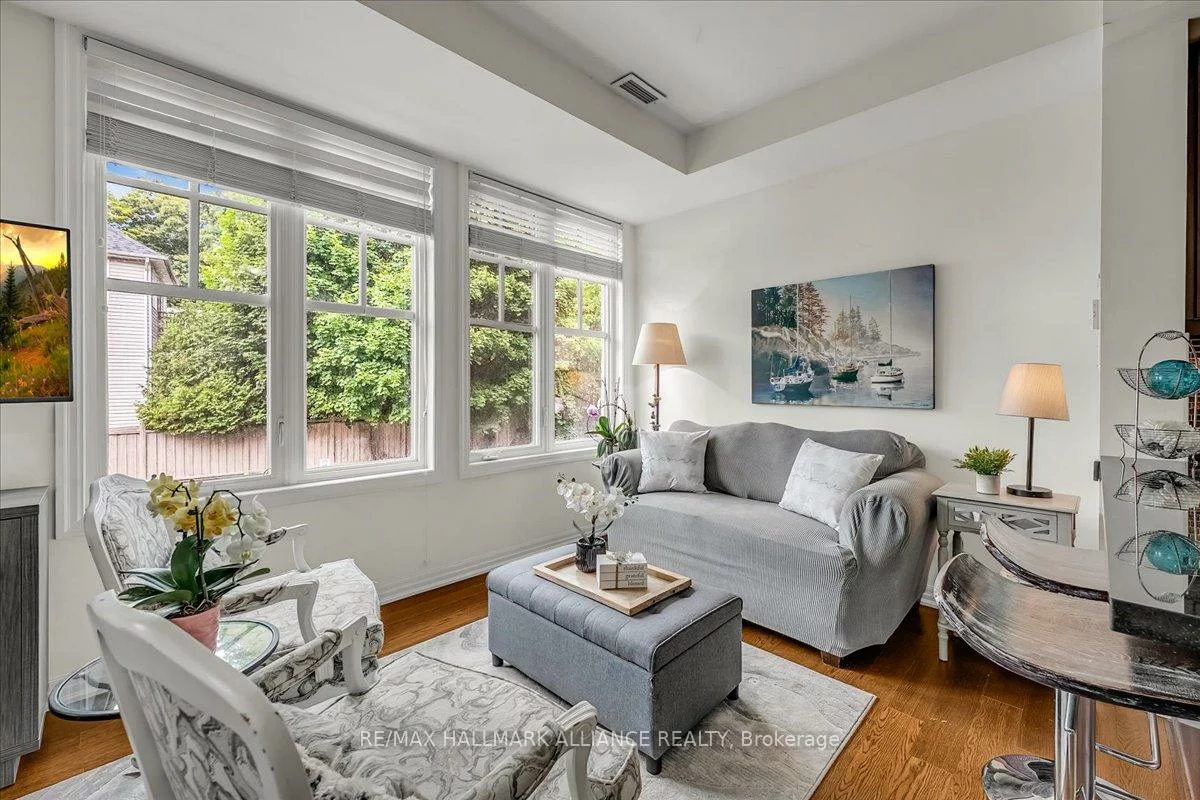 1011, Deta, Lakeview, Mississauga