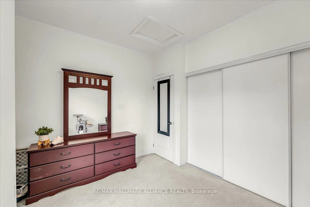 1011, Deta, Lakeview, Mississauga