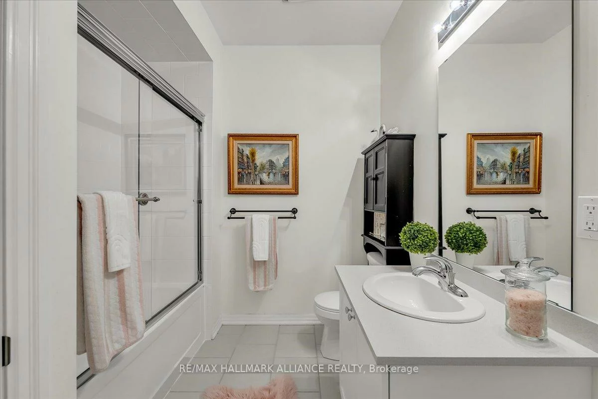 1011, Deta, Lakeview, Mississauga