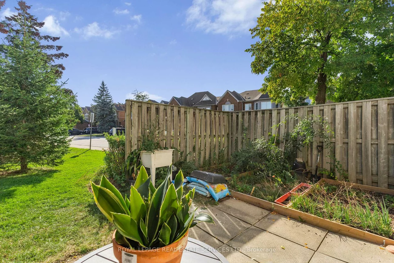 5230, Glen Erin, Central Erin Mills, Mississauga