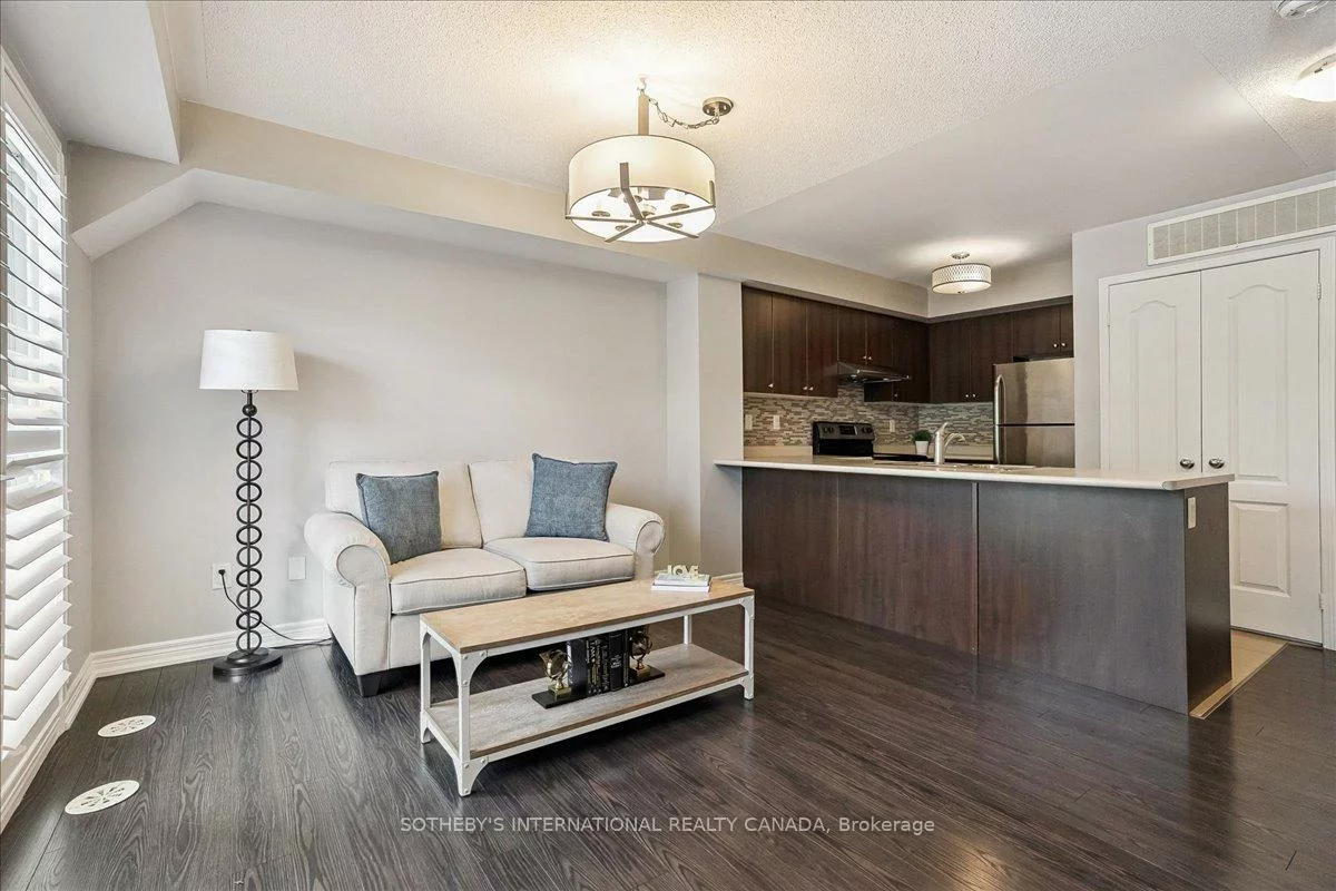 5625, Oscar Peterson, Churchill Meadows, Mississauga